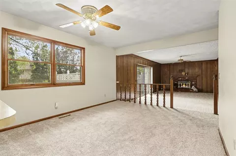 Living - 6118 Ormada, Kalamazoo, MI 49048 photo 4 of 6