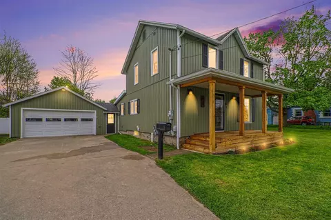 611 S Farmer, Otsego, MI 49078