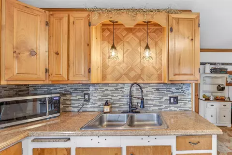 Kitchen - 404 E 3rd, Hersey, MI 49639 photo 4 of 6
