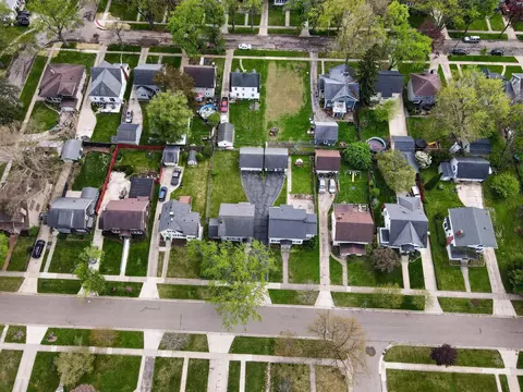 View/Area - 747 Crescent, Jackson, MI 49203 photo 11 of 13