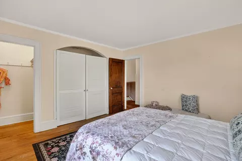 Bedroom - 747 Crescent, Jackson, MI 49203 photo 2 of 6