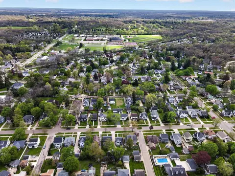 View/Area - 747 Crescent, Jackson, MI 49203 photo 13 of 13