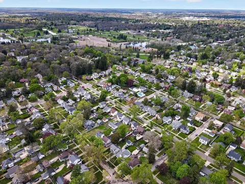 View/Area - 747 Crescent, Jackson, MI 49203 photo 12 of 13