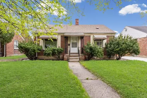 20458 Sorrento, Detroit, MI 48235