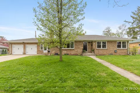 731 Larkspur, Grand Rapids, MI 49504