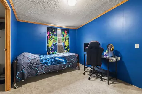 Bedroom - 6547 S Outer Loop, Custer, MI 49405 photo 4 of 7