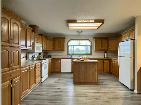 Kitchen - 1897 Edgar, Edmore, MI 48829 photo 1 of 2