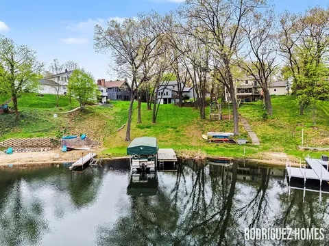 2658 Holtman, Grand Rapids, MI 49525
