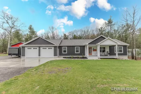 6275 Longbridge, Pentwater, MI 49449