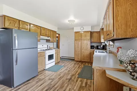 8835 E Mcbrides, Vestaburg, MI 48891 photo 2