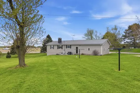 8835 E Mcbrides, Vestaburg, MI 48891 photo 40