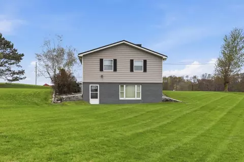 8835 E Mcbrides, Vestaburg, MI 48891 photo 41
