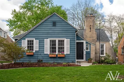 317 Bristol, Grand Rapids, MI 49504