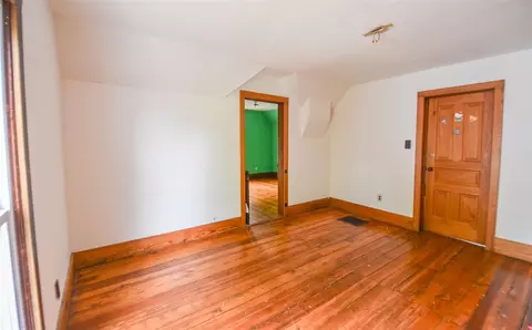 Bedroom - 105 W Elm, Reading, MI 49274 photo 5 of 12
