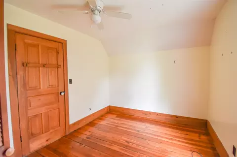 Bedroom - 105 W Elm, Reading, MI 49274 photo 10 of 12