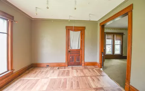 Living - 105 W Elm, Reading, MI 49274 photo 4 of 4