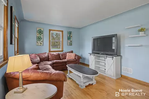 Living - 2225 Baldwin, Jenison, MI 49428 photo 3 of 3
