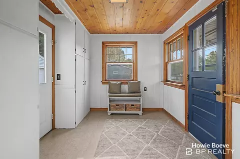 Entry Way - 2225 Baldwin, Jenison, MI 49428 photo 1 of 1