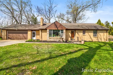 3041 Giddings, Grand Rapids, MI 49508