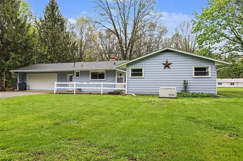 8690 E Main, Galesburg, MI 49053