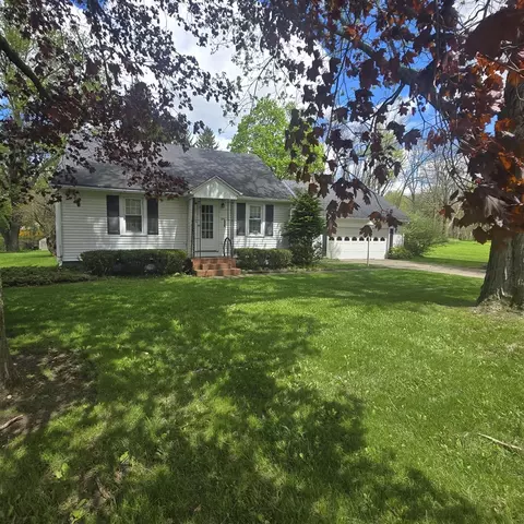 130 W Hughes, Marshall, MI 49068
