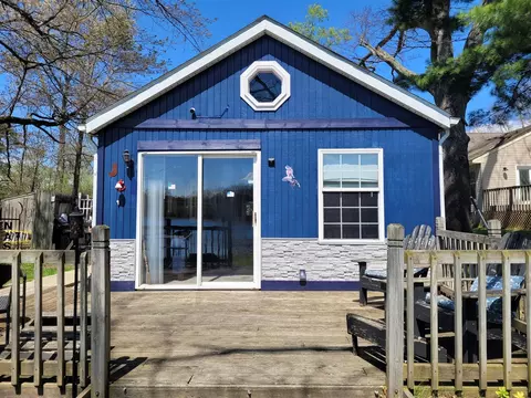 31421 County Road 388, Gobles, MI 49055