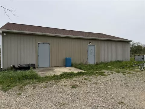 V/l S M-37, Dowling, MI 49050