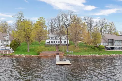 61305 Crooked Crk, Cassopolis, MI 49031