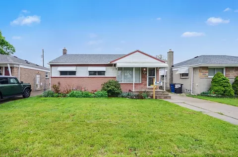 32517 Avondale, Westland, MI 48186