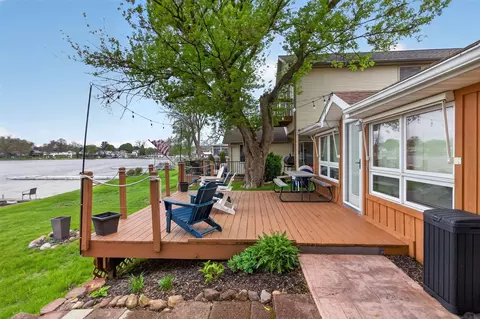 Exterior - 246 Ackerson Lk, Jackson, MI 49201 photo 5 of 9