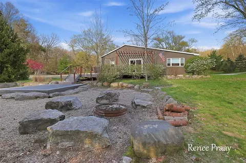 Exterior - 8619 Fulton, Ada, MI 49301 photo 5 of 10