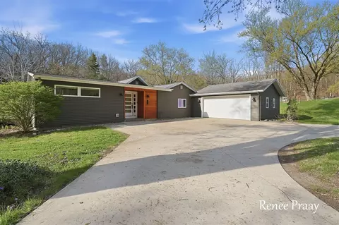 Exterior - 8619 Fulton, Ada, MI 49301 photo 3 of 10