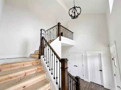 Entry Way - 2139 Smith, Temperance, MI 48182 photo 4 of 6
