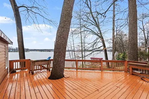 Exterior - 12015 Oakridge, Plainwell, MI 49080 photo 3 of 10