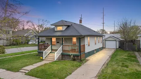 1103 Franklin, Grand Haven, MI 49417