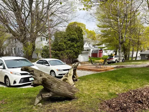 Exterior - 211 Maple, Manistee, MI 49660 photo 7 of 7