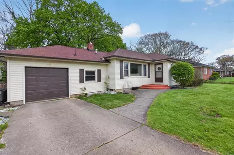 Exterior - 1249 Levant, Jackson, MI 49203 photo 5 of 12