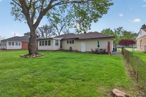 Exterior - 1249 Levant, Jackson, MI 49203 photo 7 of 12