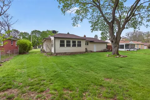 Exterior - 1249 Levant, Jackson, MI 49203 photo 10 of 12