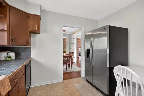 Kitchen - 1249 Levant, Jackson, MI 49203 photo 5 of 5