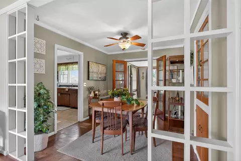 Dining - 1249 Levant, Jackson, MI 49203 photo 4 of 7