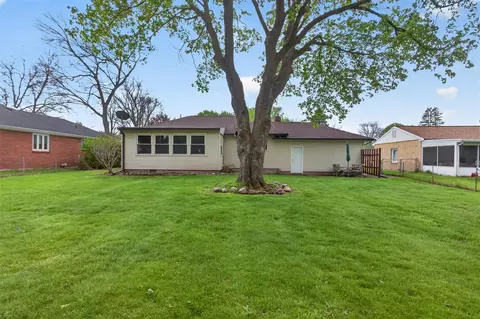 Exterior - 1249 Levant, Jackson, MI 49203 photo 9 of 12