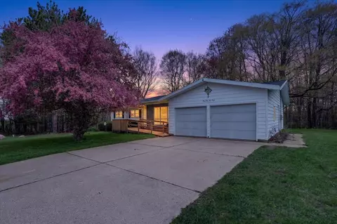 4648 N Neff, Edmore, MI 48829