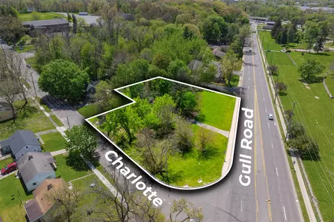 1119 Charlotte, Kalamazoo, MI 49048