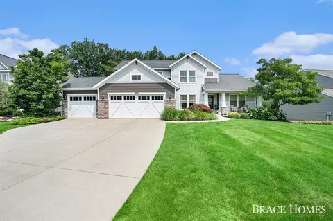 3583 Westhampton, Grand Rapids, MI 49546