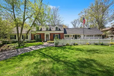 2335 Breton, Grand Rapids, MI 49546