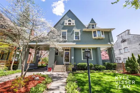 304 Paris, Grand Rapids, MI 49503