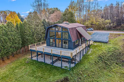1550 W Chilberg, Scottville, MI 49454