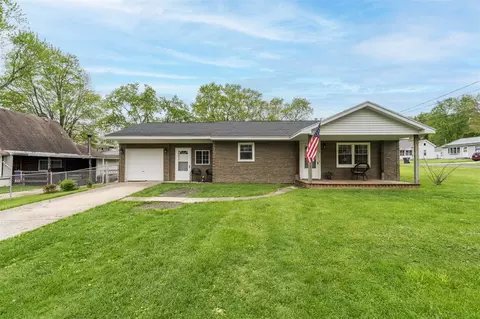 113 N Cherry, Augusta, MI 49012