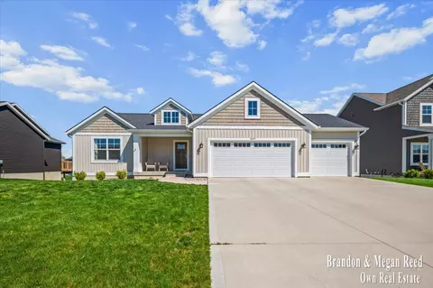 9477 Fields, Zeeland, MI 49464